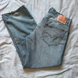 Levi's 559 Jeans Men's Size 34x30 Light Wash Relaxed Fit Straight Distressed